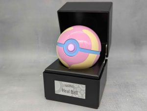 Pokemon Light-Up Heal Ball Collectable w/ Box - BP443715