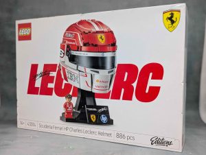Sealed LEGO Scuderia Ferrari HP Charles Leclerc Helmet Complete Set (43014) - BP445087