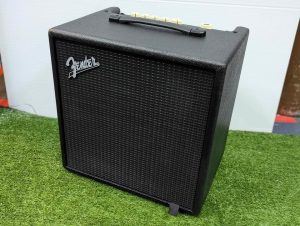 Fender Rumble 25-Watt Bass Guitar Amplifier (LT25) - BP443375