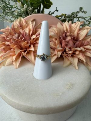 9ct yellow gold solitaire ring #GN427114