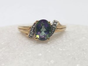 9ct Yellow Gold Dress Ring with Mystic Topaz and Diamonds GN436567
