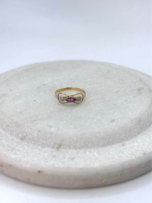 18CT Yellow Gold Ring - GN442321