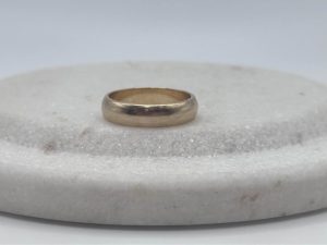9ct Men's Wedder - GN443974