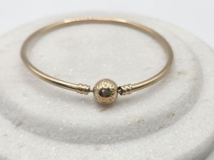 14ct Yellow Gold Pandora Bangle GN442608