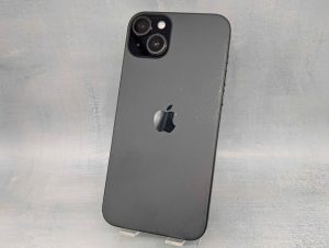 Apple iPhone 15 Plus 128GB (MU0Y3ZP/A) w/ Case - BP444093