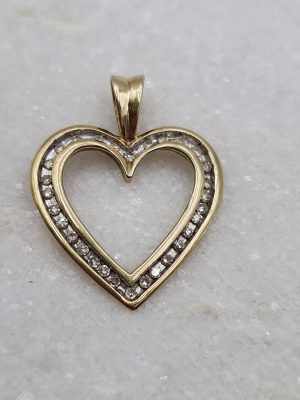 9ct Yellow Gold and Diamond Heart Pendant GN441490-3