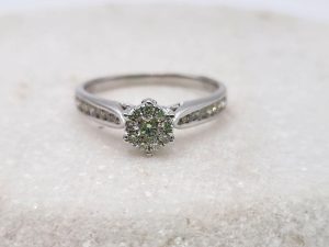 9ct White Gold and Diamond Ring with Valuation GN348769