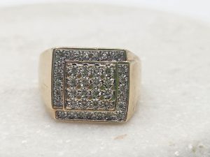 9ct Yellow Gold Diamond Ring GN402382