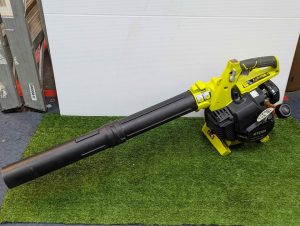 Ryobi 25.4cc Petrol Blower (RBV254) - BP446500