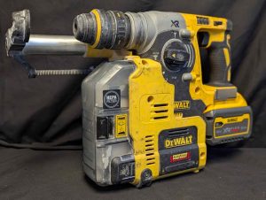 DeWalt 18V SDS+ Rotary Hammer w/ HEPA Filter & 18/54V 6Ah Battery (DCH274) - BP446793