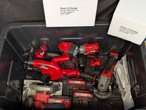 Ozito 12 Pce Assorted Tools & Batteries Kit - BP445245