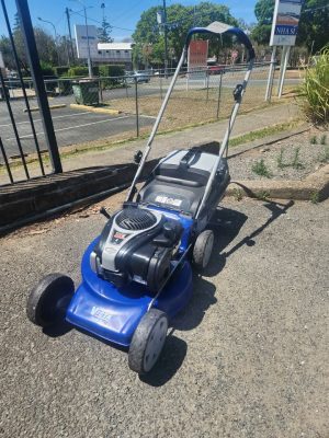Victa Mower with Catcher - GN441586