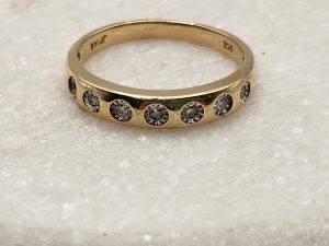 9ct Yellow Gold and Diamond Ring GN446771