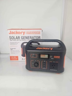 Jackery Solar Generator - GN445526