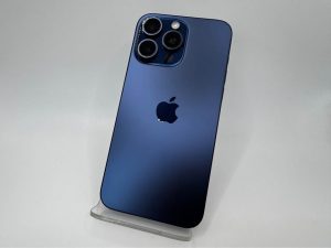 Apple iPhone 15 Pro Max 256GB (MU7A3ZP/A) - GN427946