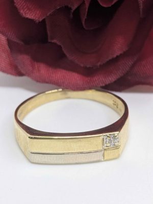 Men's 9ct Yellow Gold Single Diamond Ring - BL448437