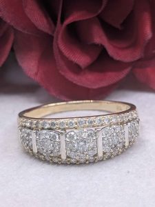 Ladies 10ct Yellow Gold Diamond Cluster Ring - BL444083