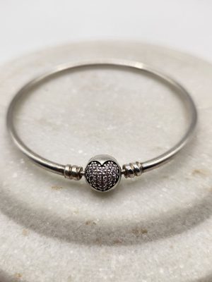 Pandora Bangle Purple Heart Clasp GN446657