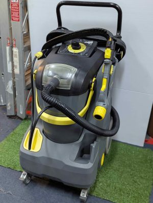 K'a'rcher Professional Spray Extraction Cleaner w/ No Vacuum Attachment (Puzzi 30/4) - BP446835